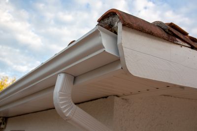 Seamless Gutter Replacement in Everett, WA